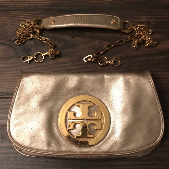 Tory Burch Handbags - Limited edition Tory Burch Gold Reva Clutch